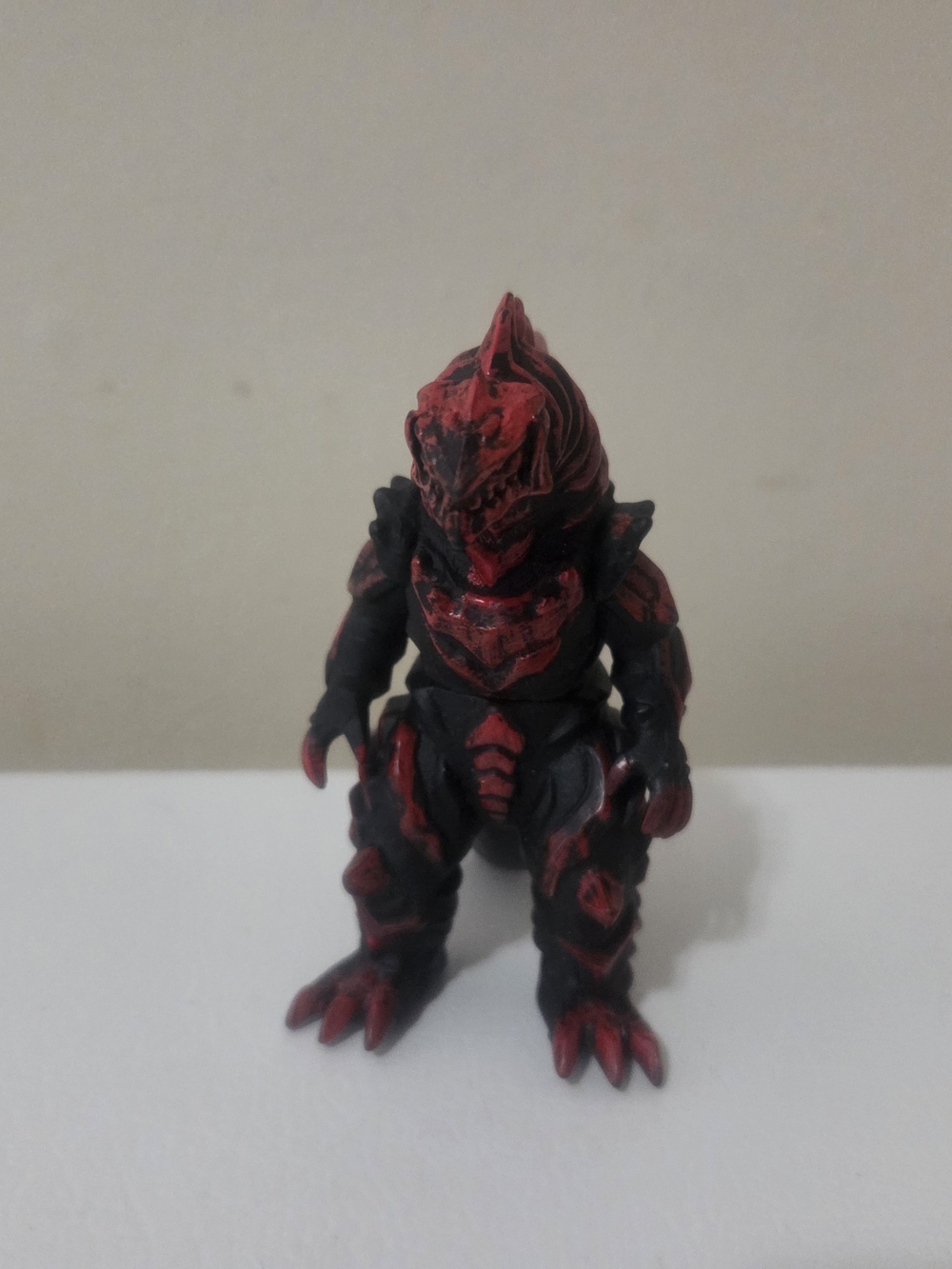 Bandai Ultraman Ultra Monster Series 91 Gurujiobon Figure